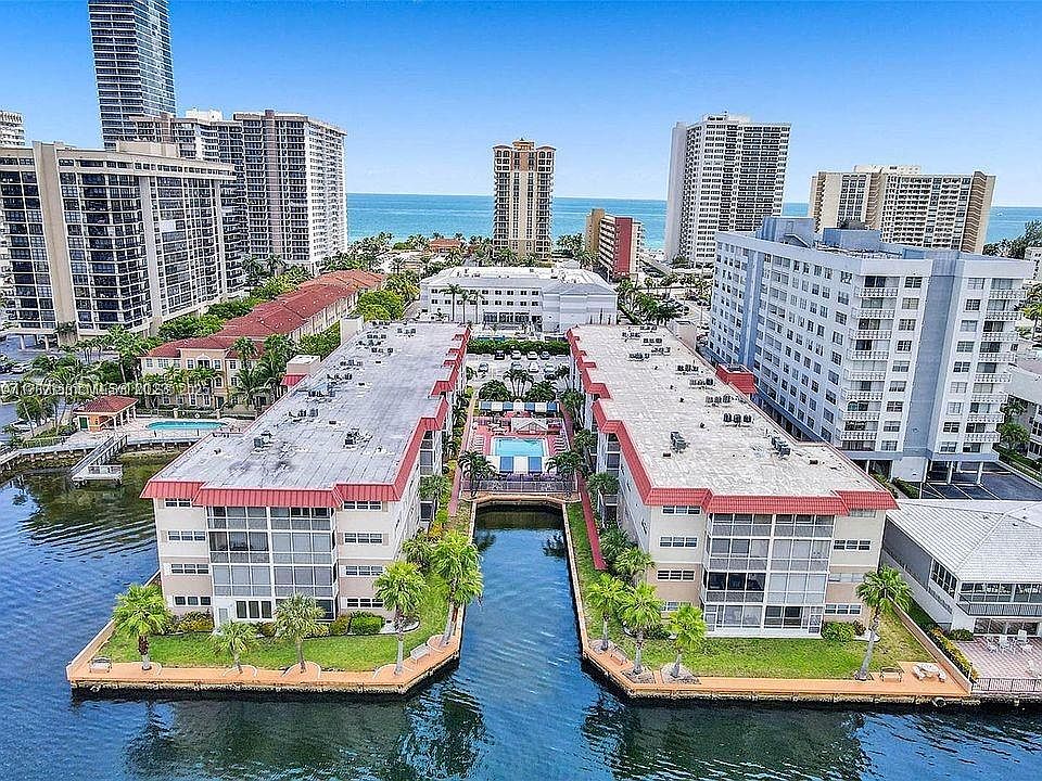 <a href="https://riviera.neighborhood.online/news">News & Announcements</a> 41d61ffa-719b-477e-82f5-be0ddcee3b53.jpg